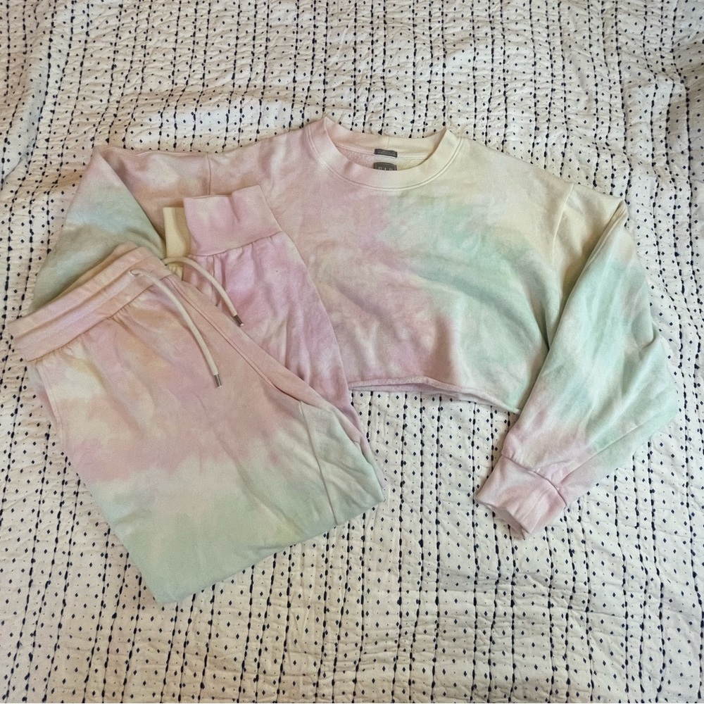 GAP Vintage Soft Ribbed Cuffed Set in Unicorn Tye Dye
